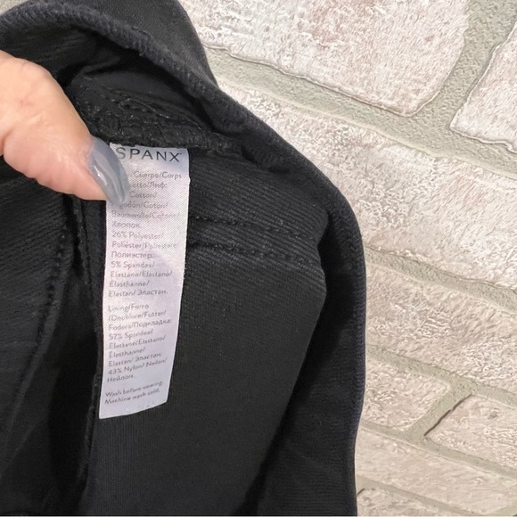 SPANX Jeanish Ankle Leggings in Black Size M - Picture 10 of 10